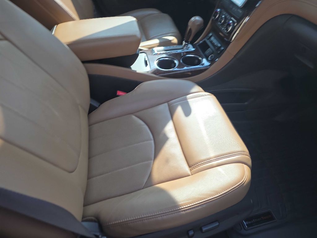 2017 Buick Enclave Image 26