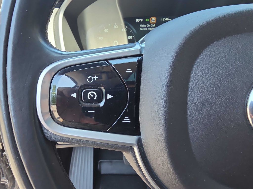 2018 Volvo XC90 Image 16