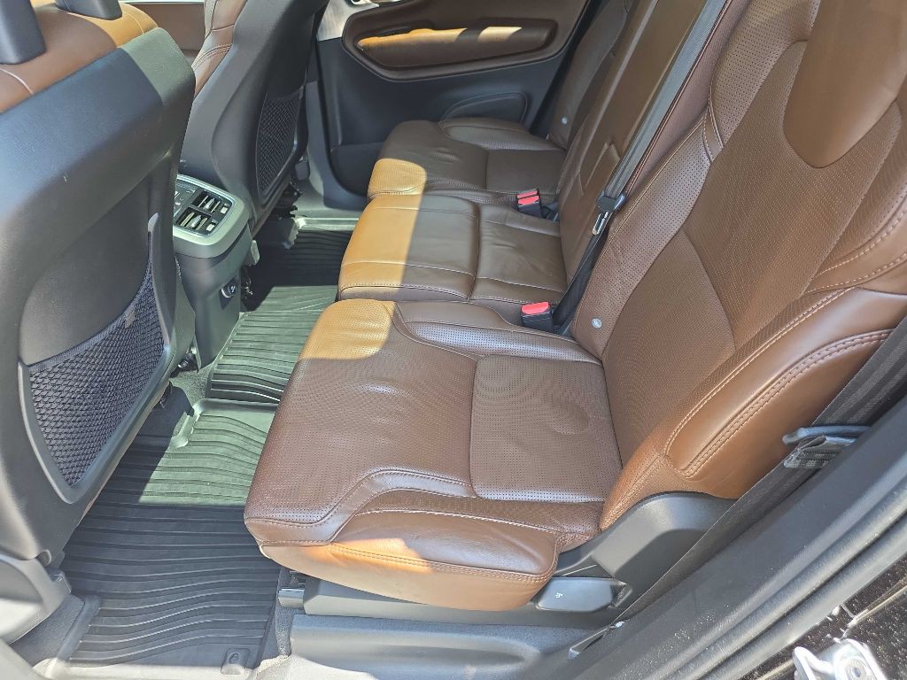 2018 Volvo XC90 Image 20