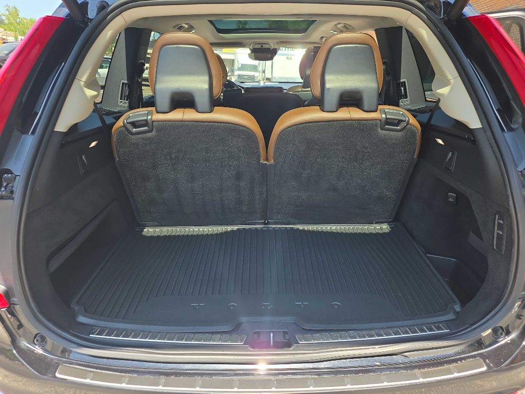 2018 Volvo XC90 Image 22