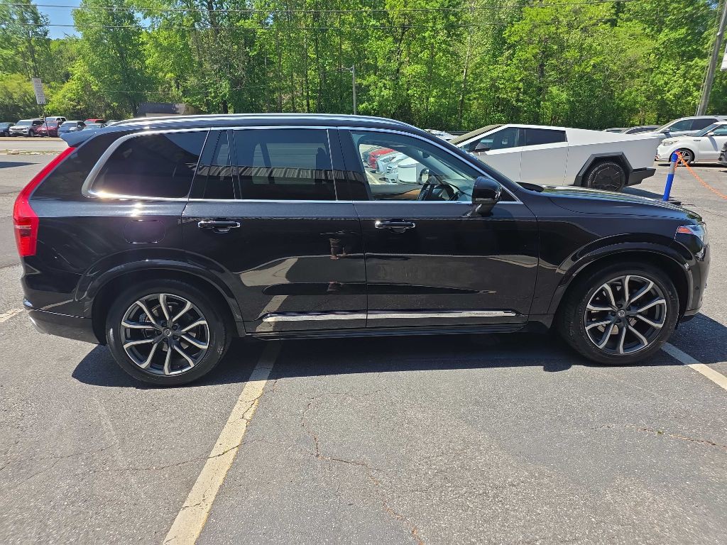 2018 Volvo XC90 Image 8