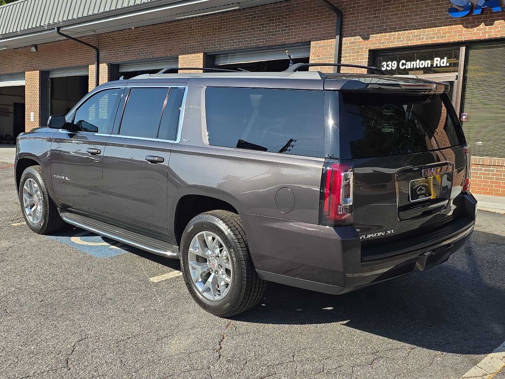 2016 GMC Yukon Image 3