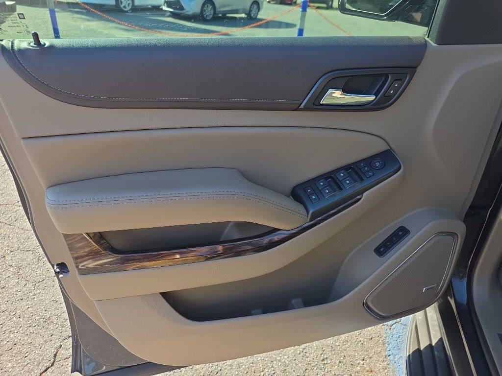 2016 GMC Yukon Image 11