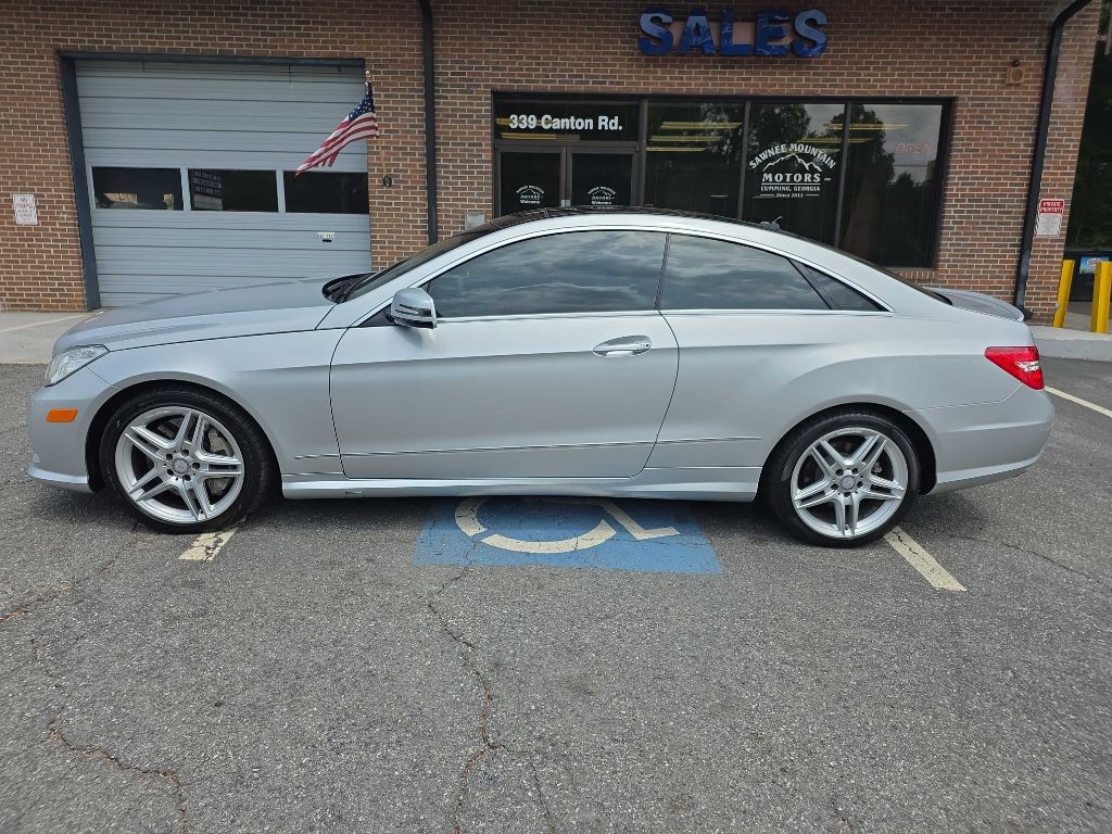 2013 Mercedes-Benz E-Class Image 2