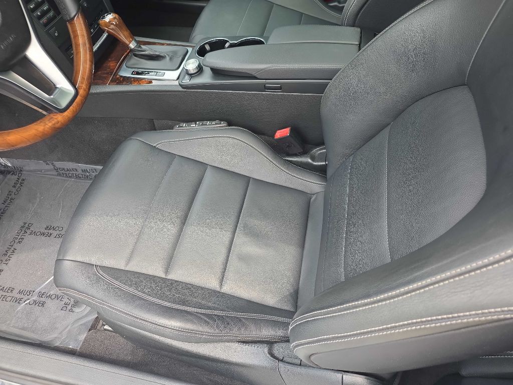 2013 Mercedes-Benz E-Class Image 10