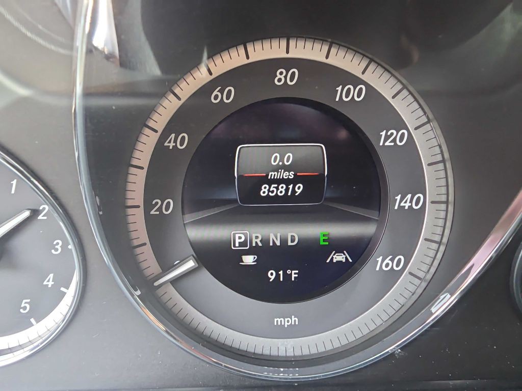 2013 Mercedes-Benz E-Class Image 14