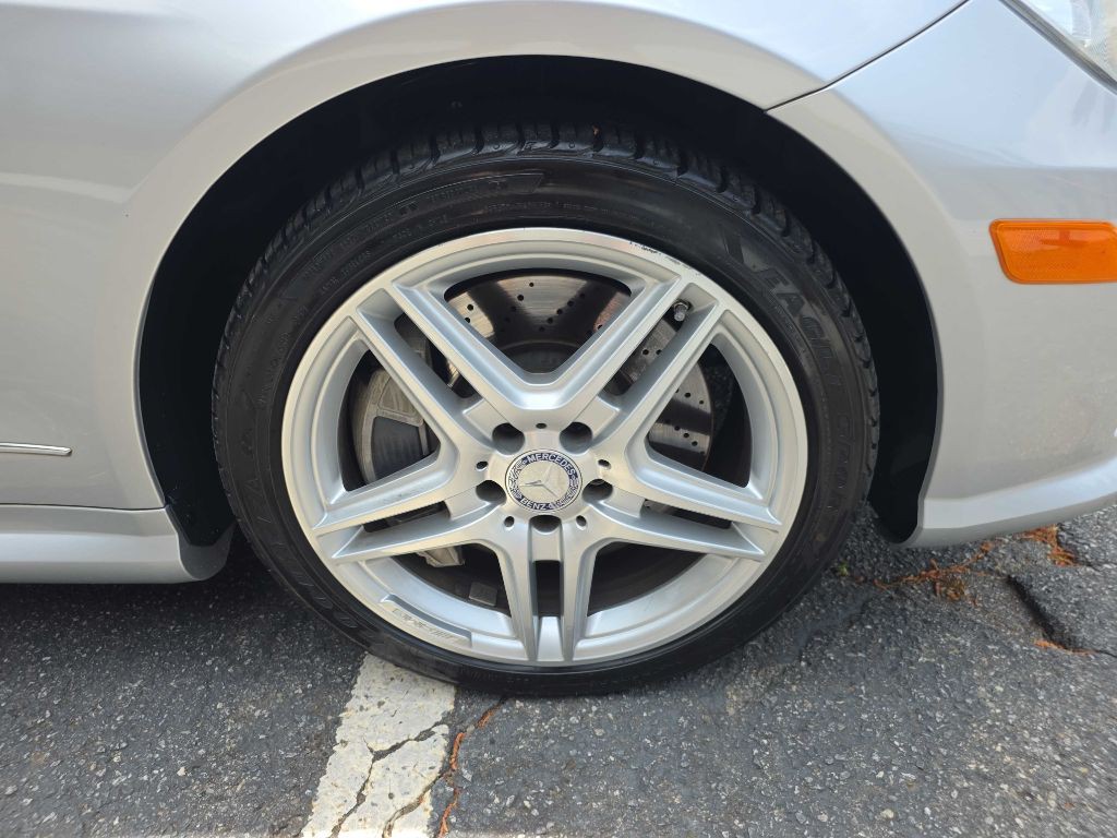 2013 Mercedes-Benz E-Class Image 26