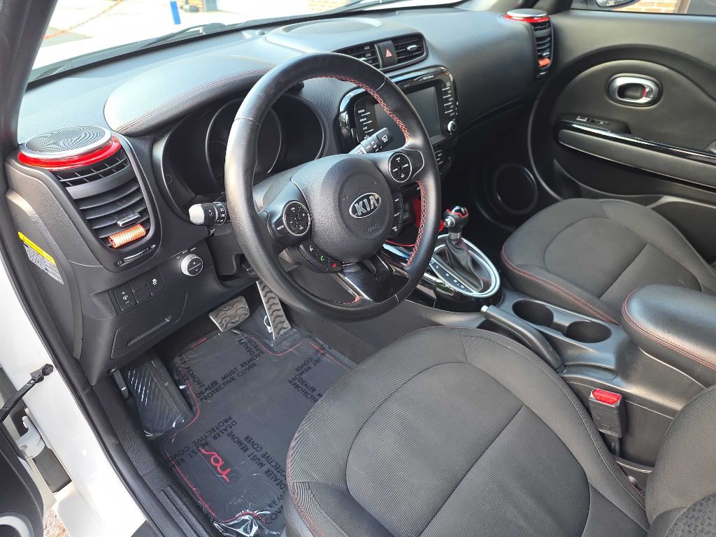 2014 Kia Soul Image 8