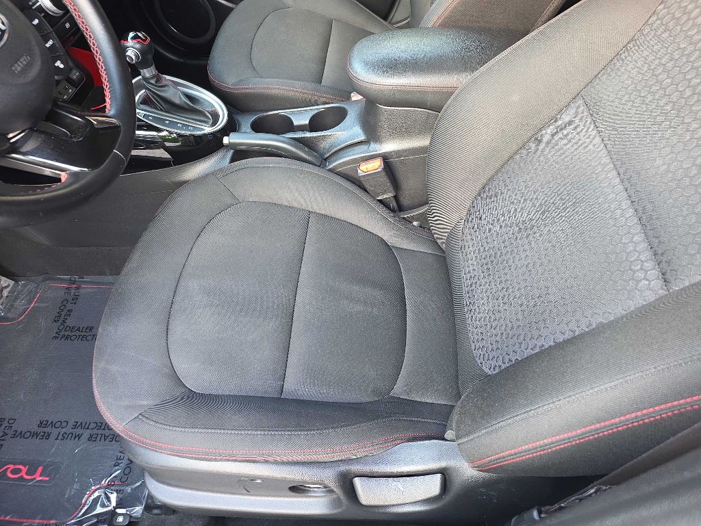 2014 Kia Soul Image 9