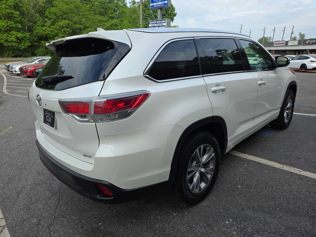 2015 Toyota Highlander Image 5