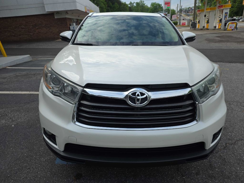 2015 Toyota Highlander Image 8