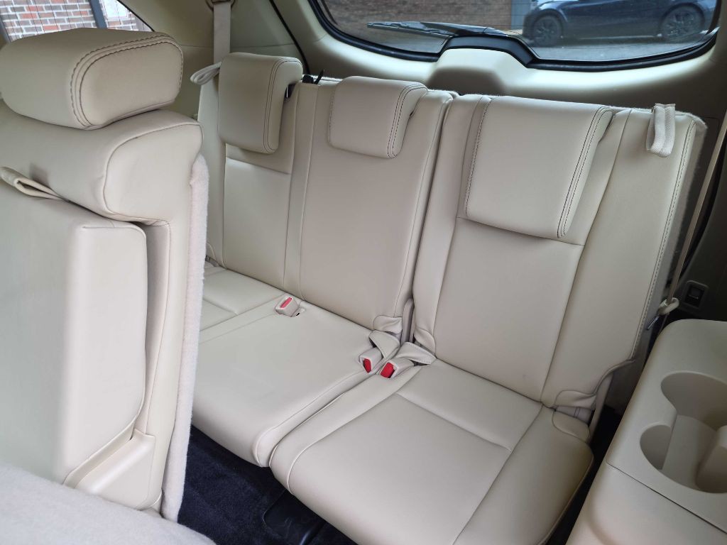 2015 Toyota Highlander Image 19