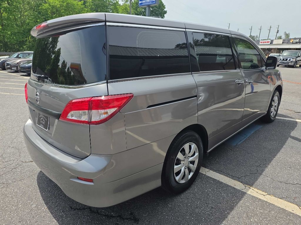 2013 Nissan Quest Image 5