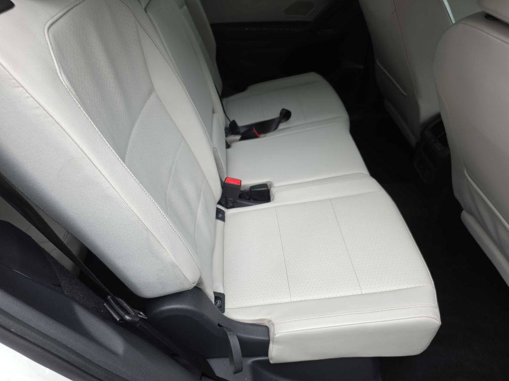 2019 Volkswagen Tiguan Image 18