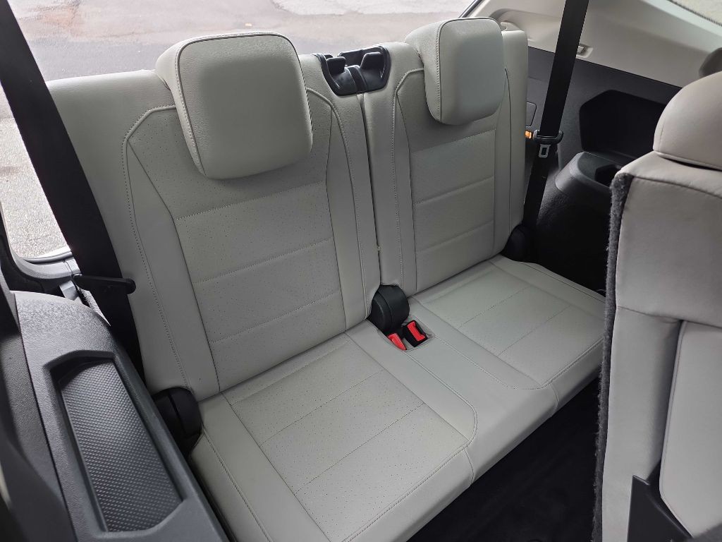 2019 Volkswagen Tiguan Image 19