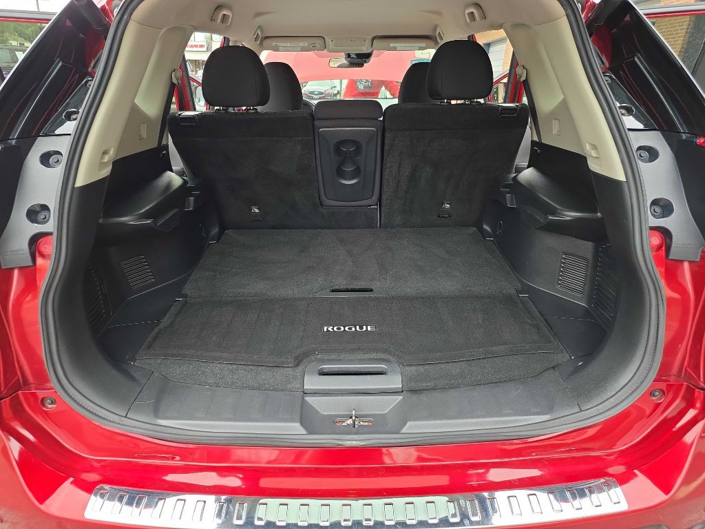 2019 Nissan Rogue Image 20