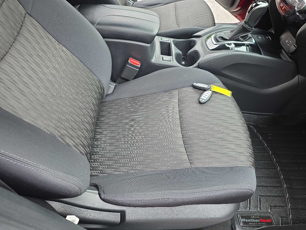 2019 Nissan Rogue Image 22