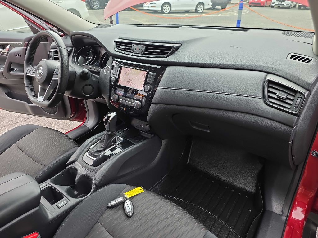 2019 Nissan Rogue Image 23