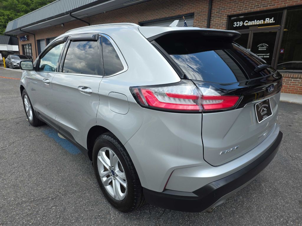 2019 Ford Edge Image 3