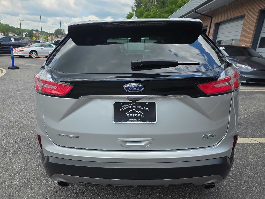 2019 Ford Edge Image 4