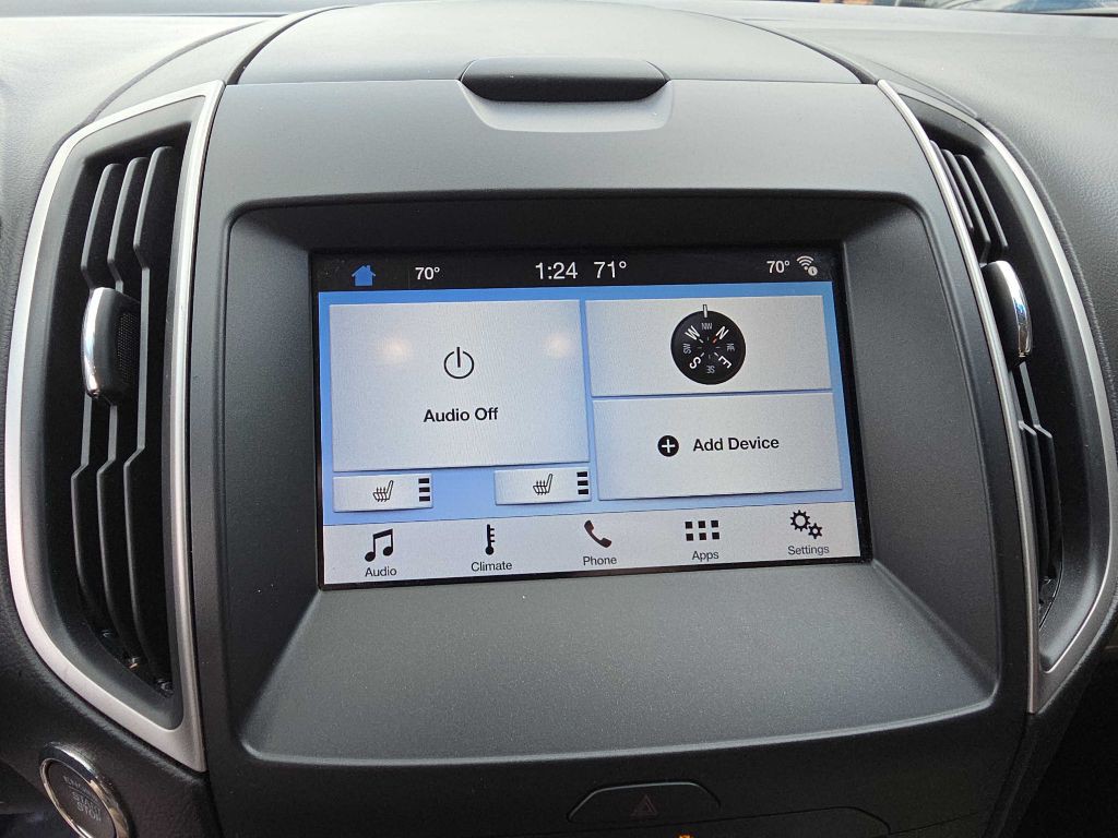 2019 Ford Edge Image 15