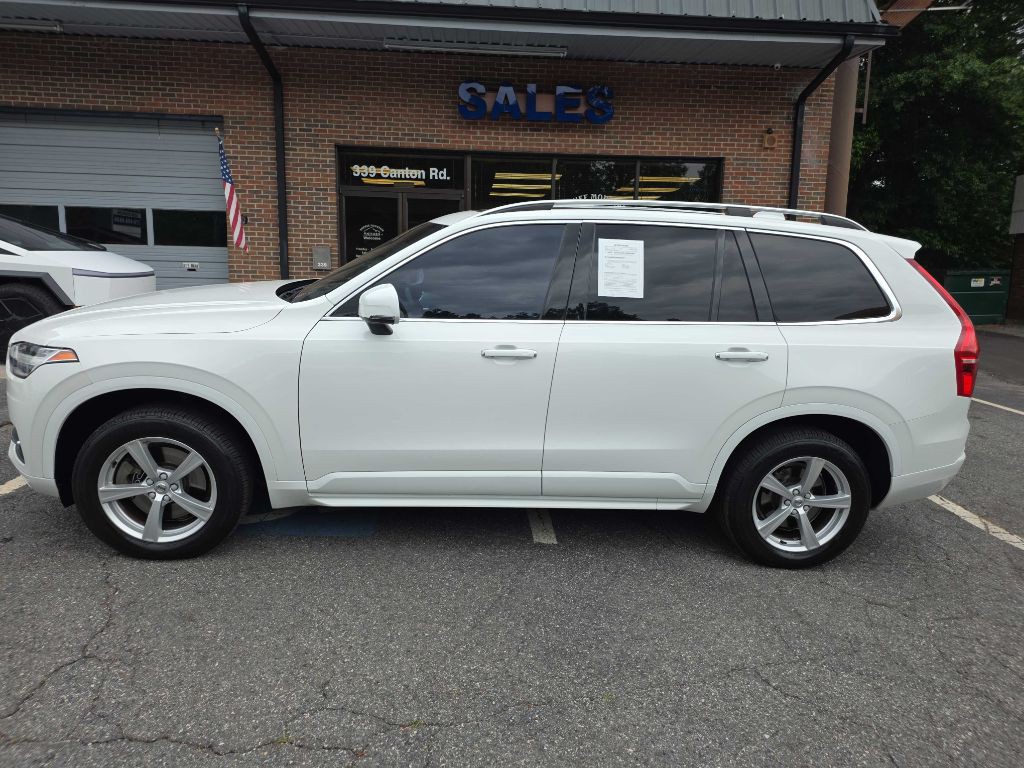 2018 Volvo XC90 Image 2
