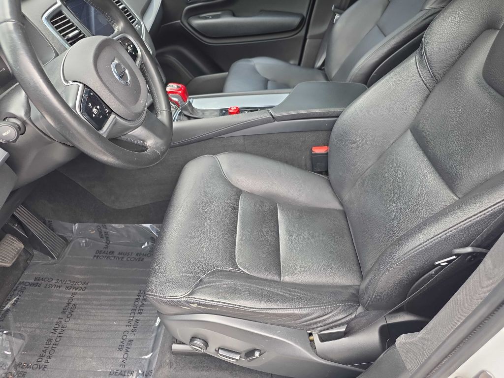 2018 Volvo XC90 Image 10