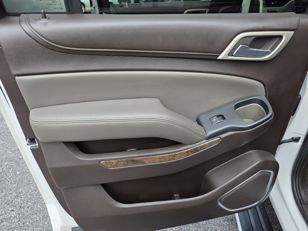 2016 GMC Yukon Image 21