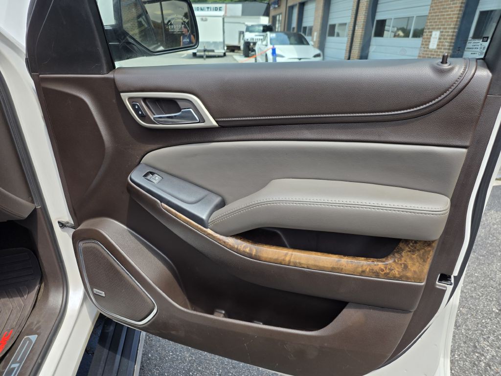 2016 GMC Yukon Image 32