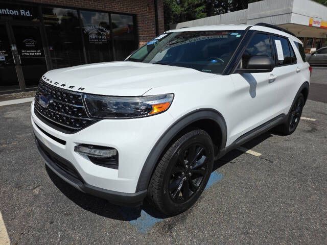 2020 Ford Explorer Image 1