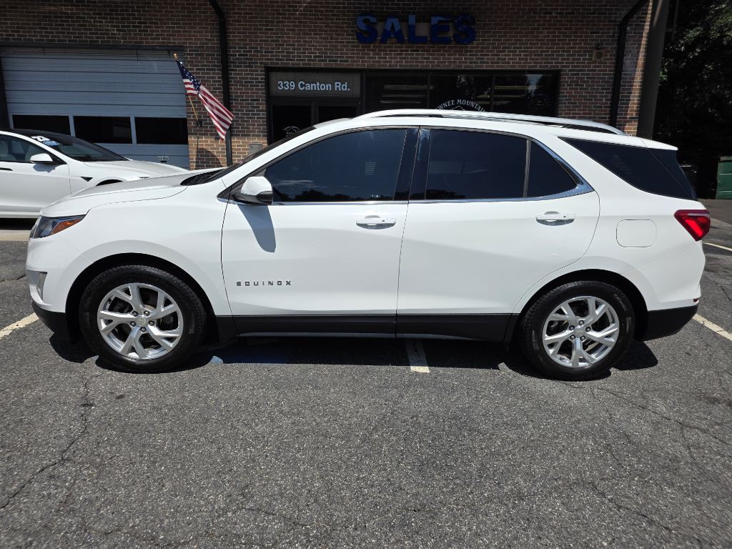 2018 Chevrolet Equinox Image 2