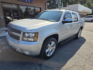 Image for 2013 Chevrolet Avalanche Ltz Black Diamond ID: 7650319