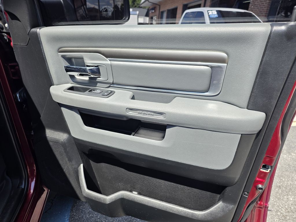 2018 RAM 1500 Image 24