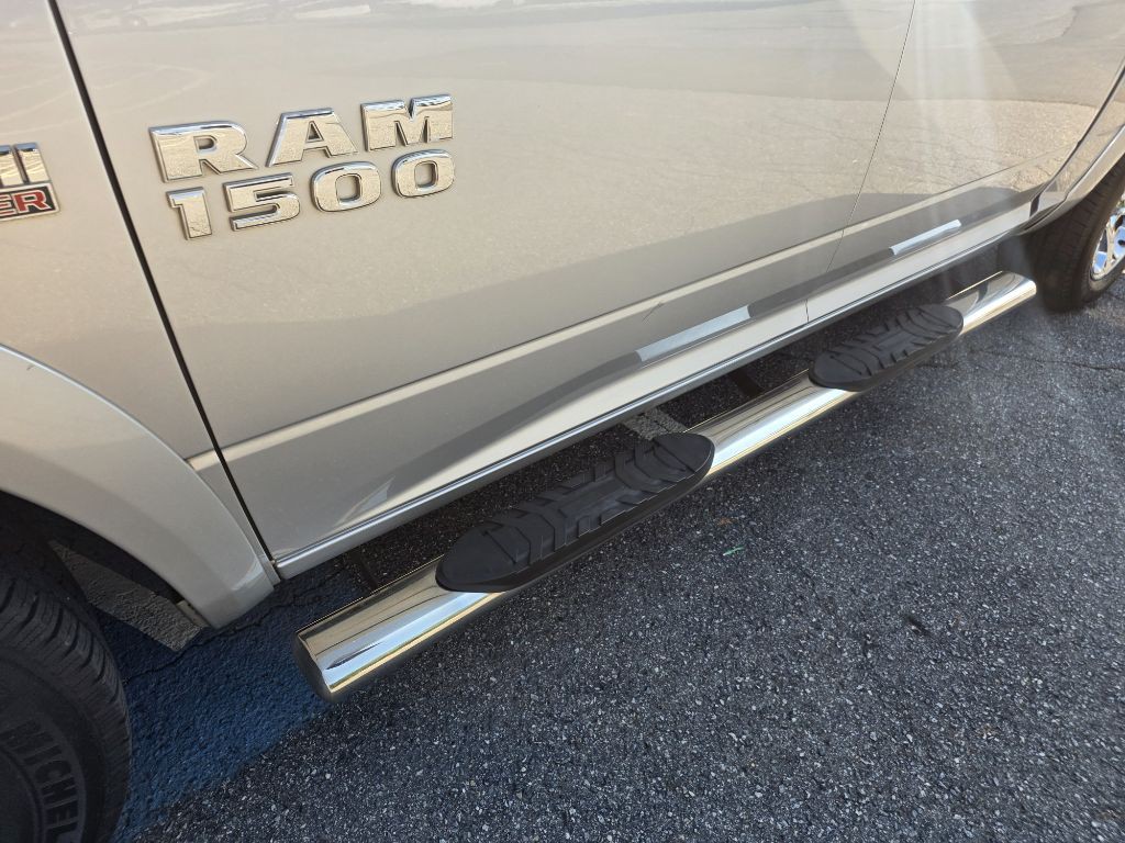 2014 RAM 1500 Image 12