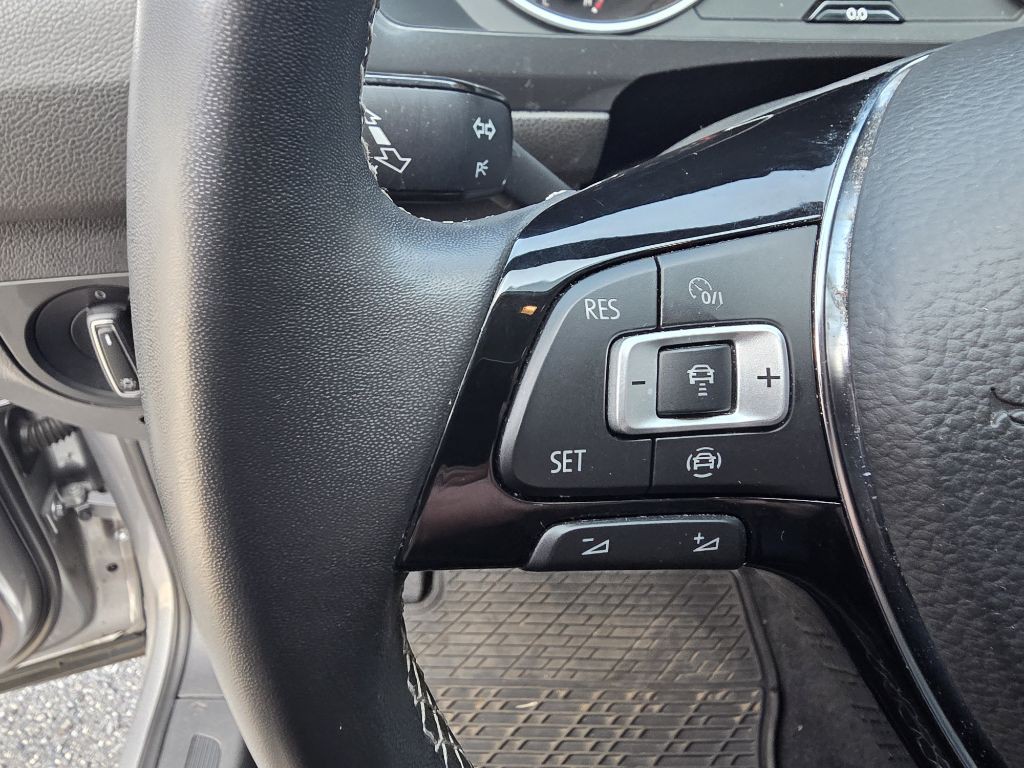 2021 Volkswagen Tiguan Image 14