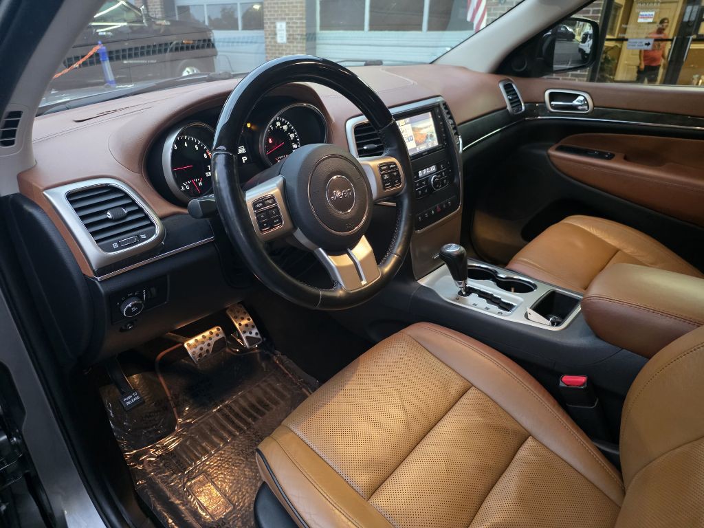 2012 Jeep Grand Cherokee Image 9