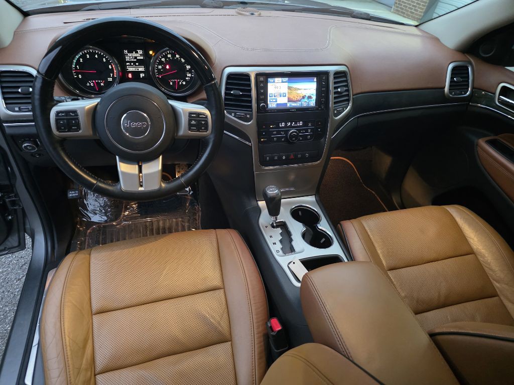 2012 Jeep Grand Cherokee Image 17