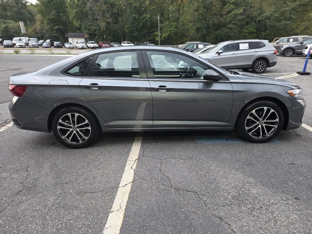 2023 Volkswagen Jetta Image 6