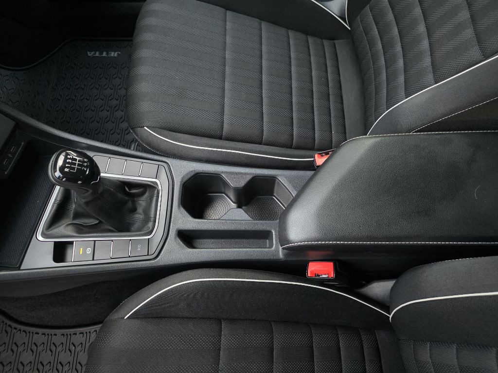 2023 Volkswagen Jetta Image 12
