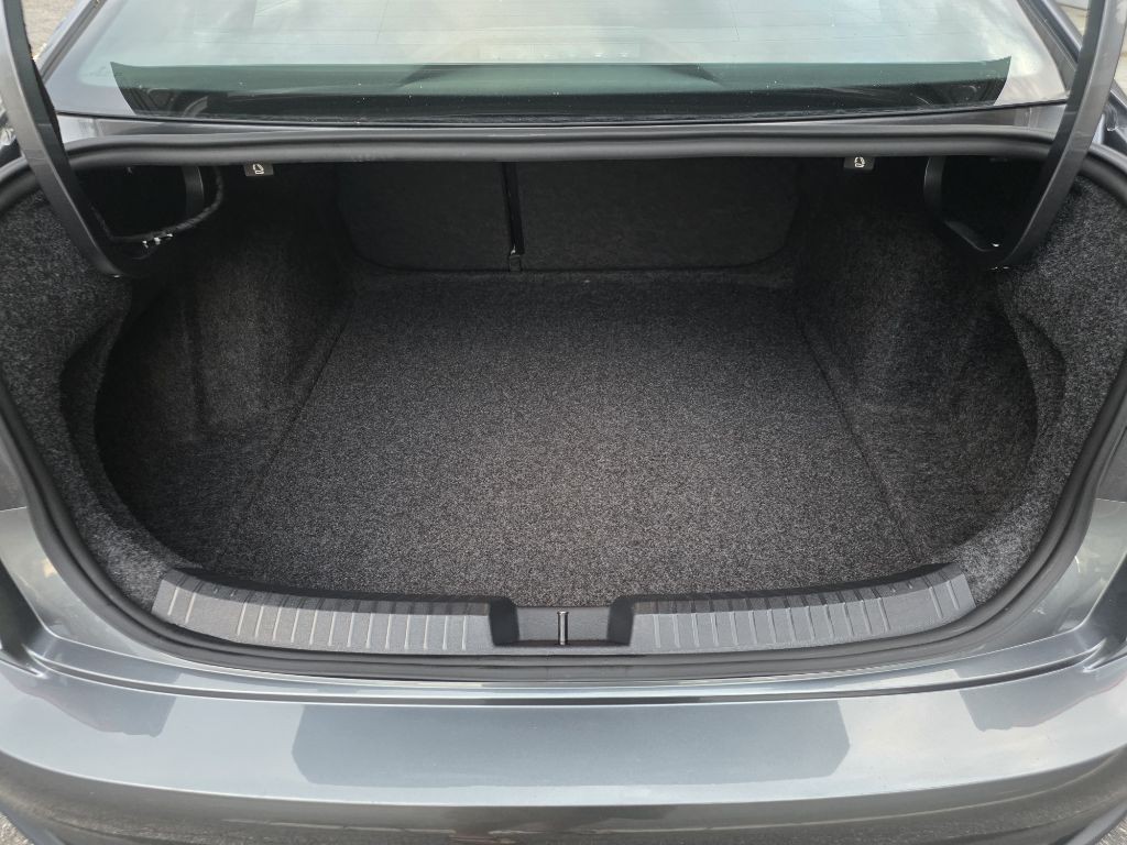 2023 Volkswagen Jetta Image 17