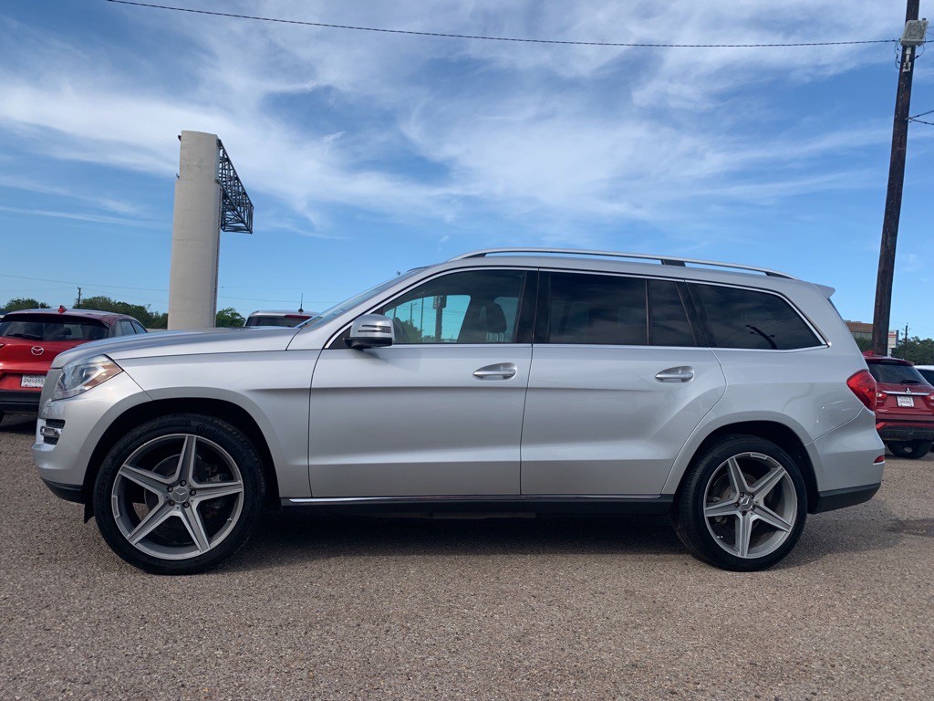 2016 Mercedes-Benz GL-Class Image 1