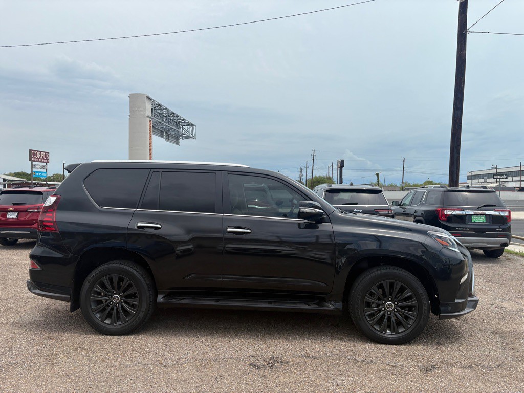 2022 Lexus GX Image 5
