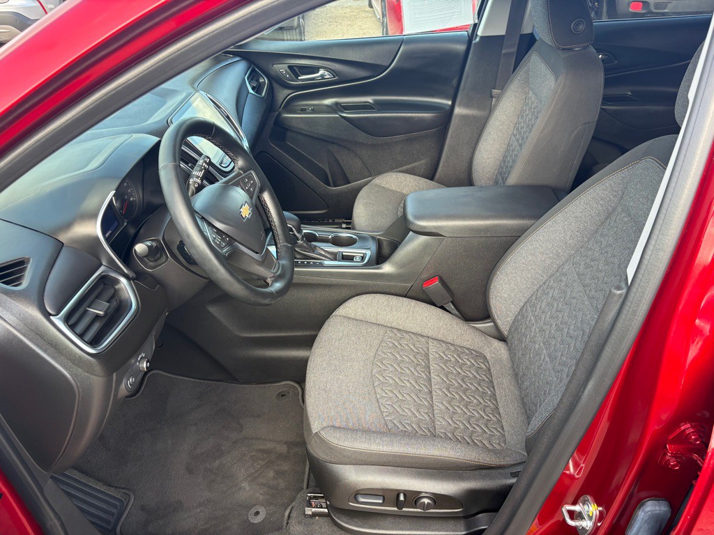 2023 Chevrolet Equinox Image 8