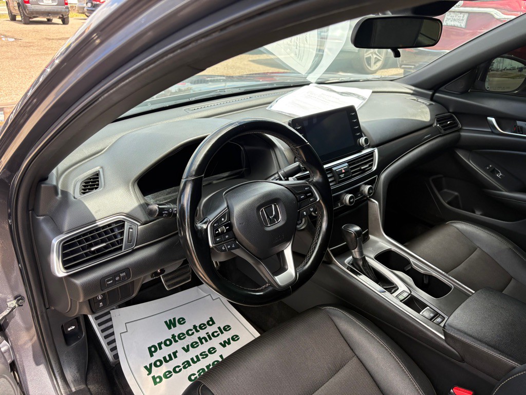 2020 Honda Accord Image 9