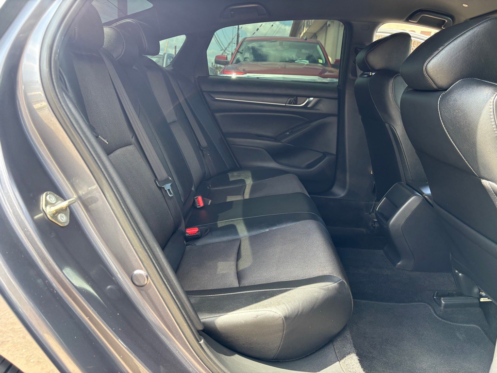 2020 Honda Accord Image 13