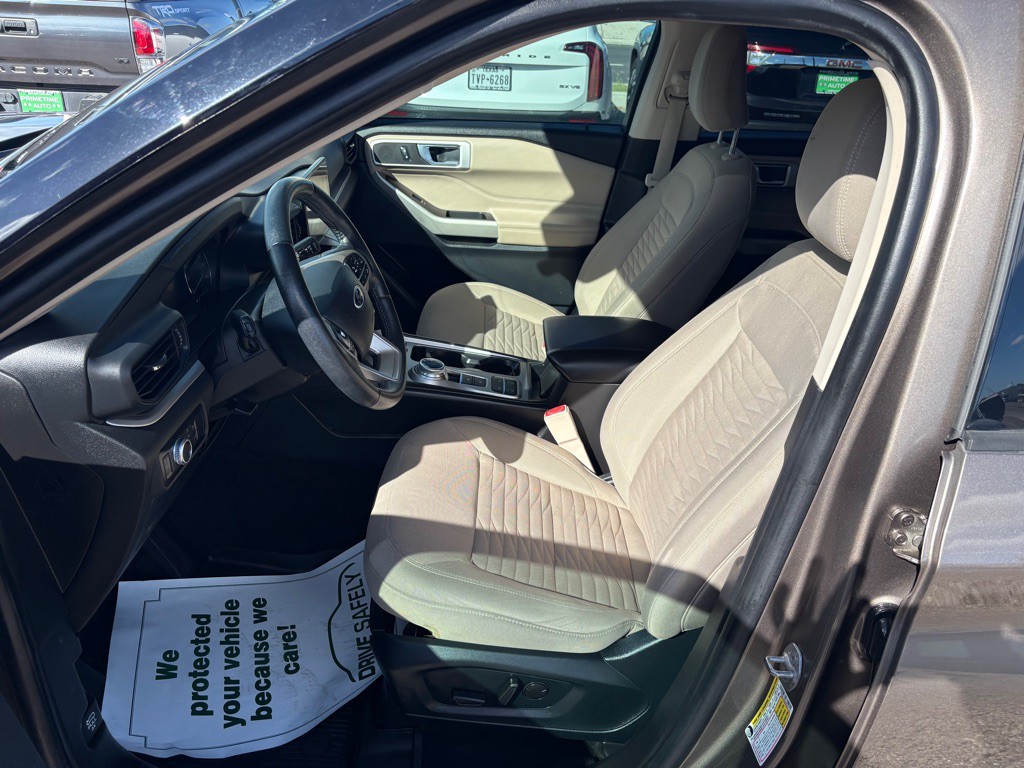 2021 Ford Explorer Image 9