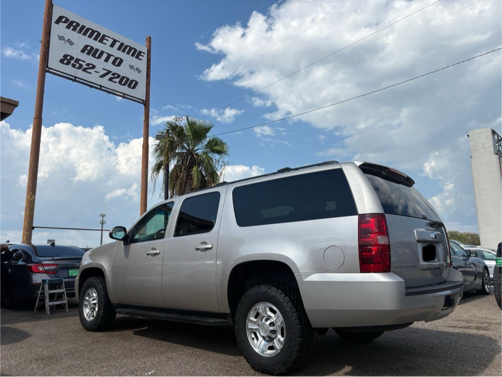 2009 Chevrolet Suburban Image 5