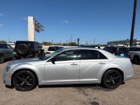Image for 2022 Chrysler 300 Touring ID: 6997118