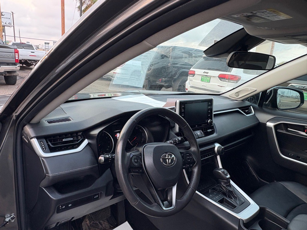 2019 Toyota Rav4 Image 8