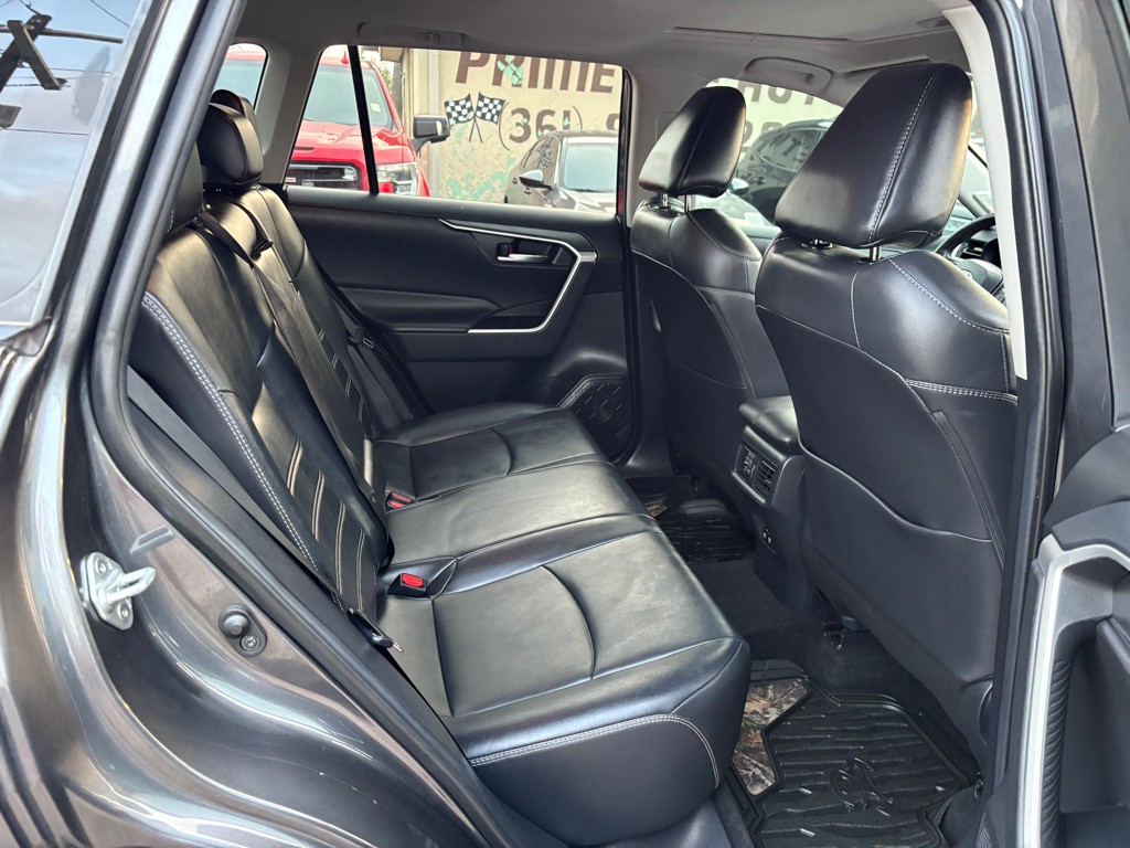 2019 Toyota Rav4 Image 11
